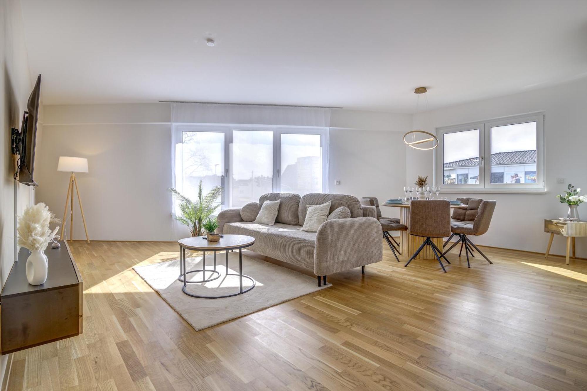 Exklusive 3-Zimmer Luxus-Maisonette In Hochheim - Naehe Frankfurt Flughafen, Wiesbaden Und Mainz Гохгайм-ам-Майн Екстер'єр фото